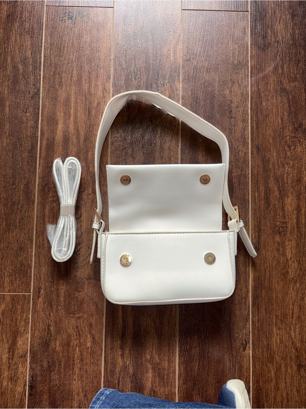 Simons Cream Shoulder Bag - Picture 2 of 9